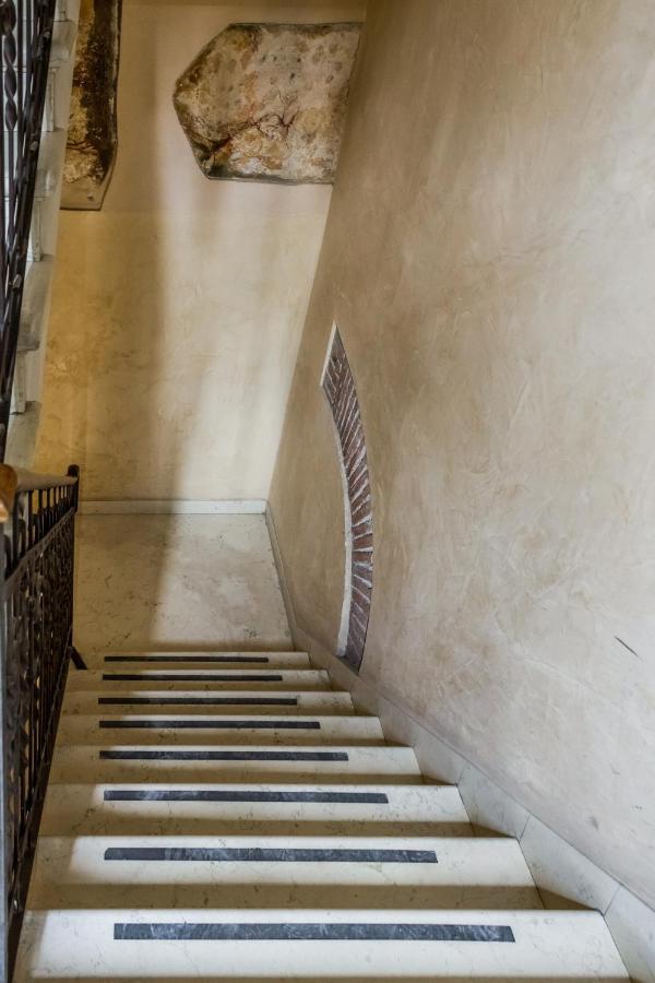 Suite Porta Borsari Verona Exterior photo